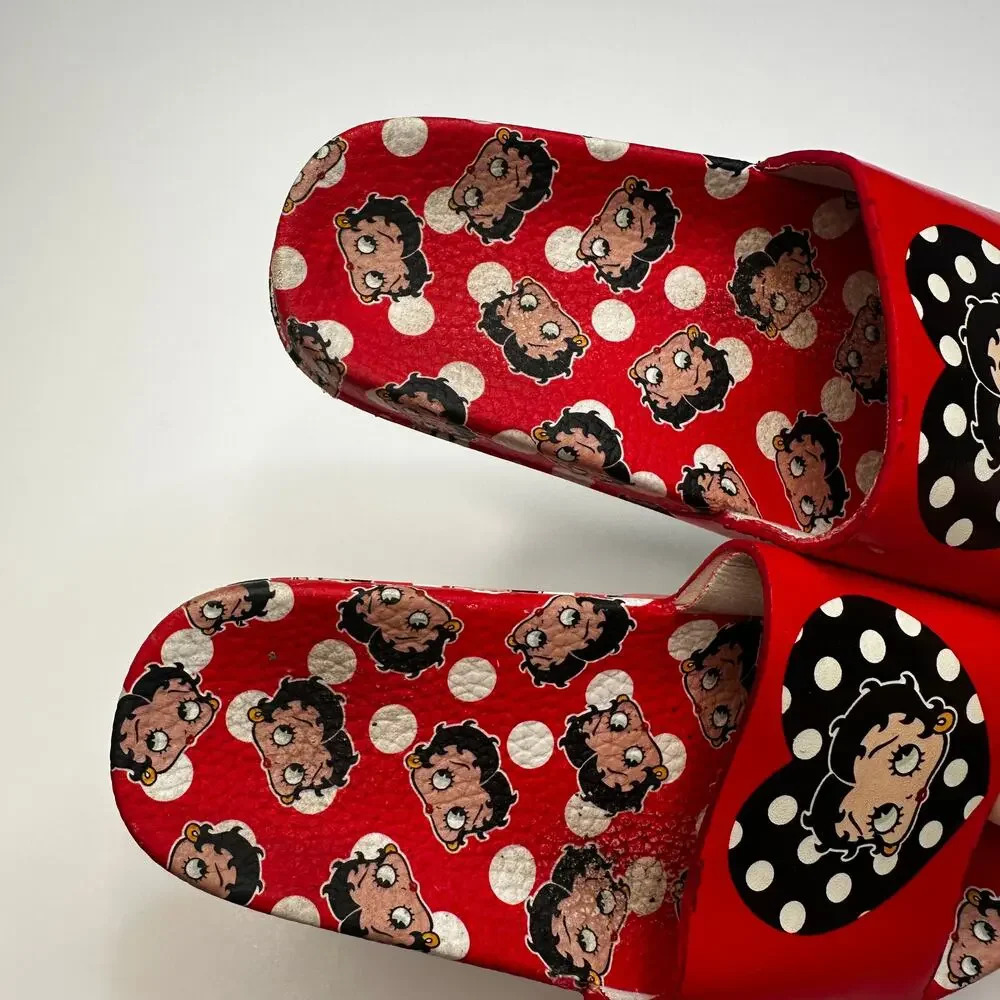 Betty Boop Red Polka Dot Slides